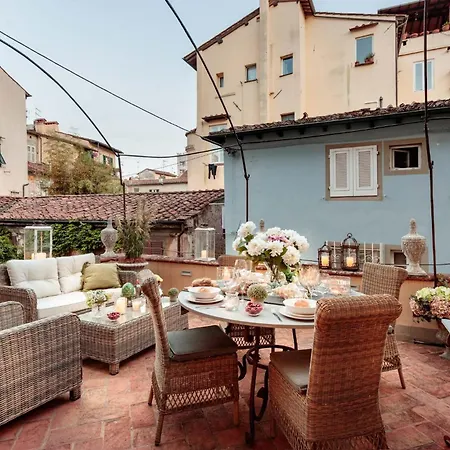 Casa Brumar, The Terrace Inside The Walls Of Apartment Lucca